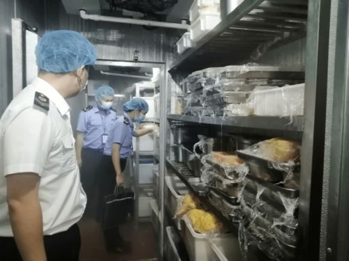蓬江區(qū)多措并舉強化食品安全監(jiān)管，筑牢“舌尖上的安全”防線